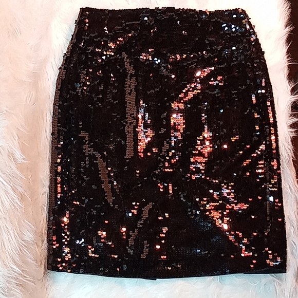 Express Sequence  Skirt - Picture 1 of 4